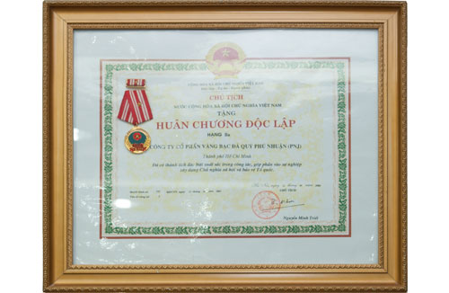 HUÂN CHƯƠNG ĐỘC LẬP HẠNG BA